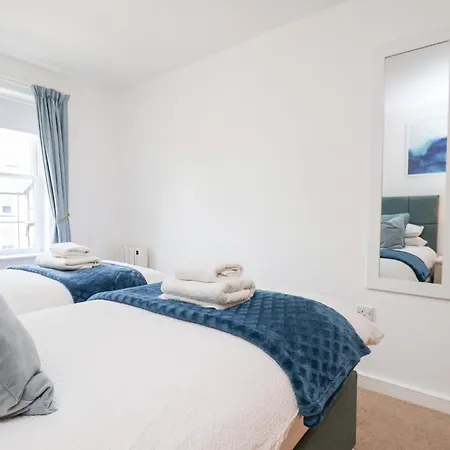 Belle's View * Scarborough